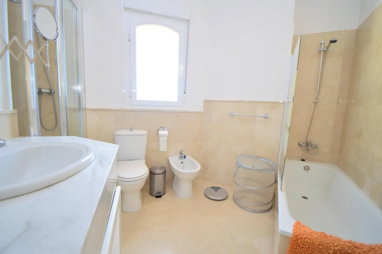 Lomas De Riviera 3 Bed Townhouse Villa Malaga Holiday home